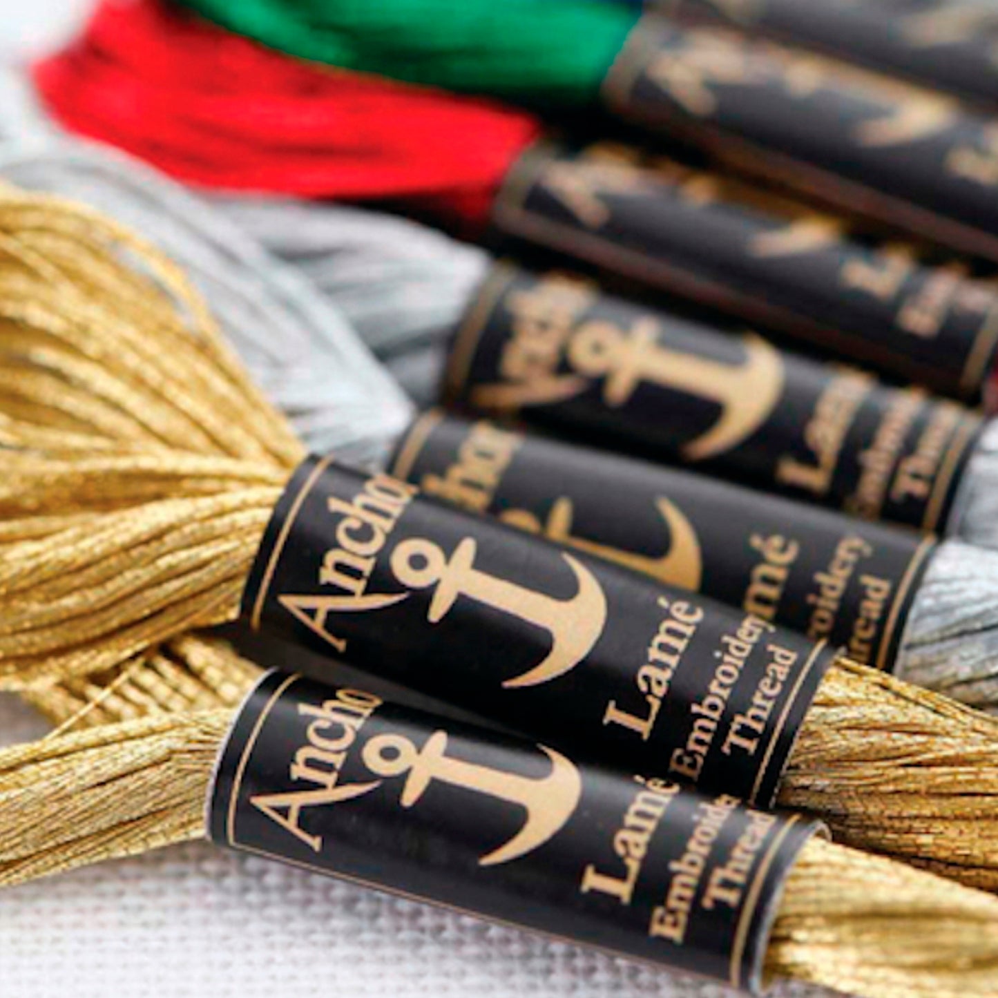ANCHOR Lamè Embroidery Thread